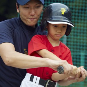 大谷選手からのグローブ「野球しようぜ！」